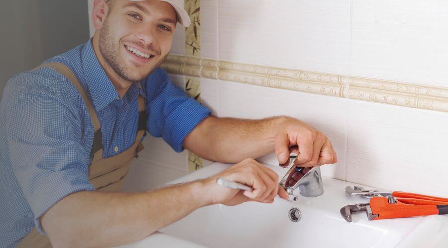 Handle or spout repair in Valmora, NM
